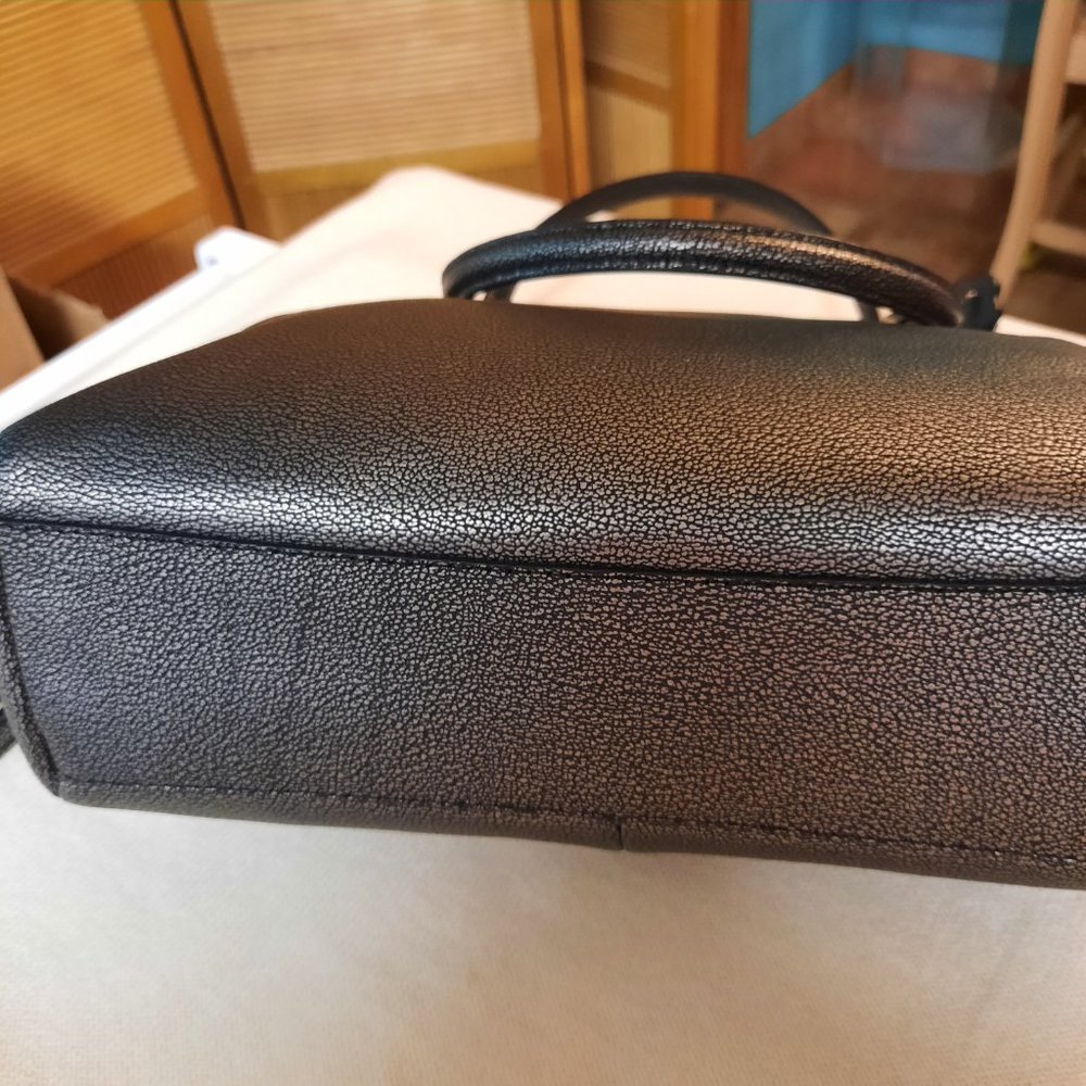 Coach purse - Picture 3 of 4